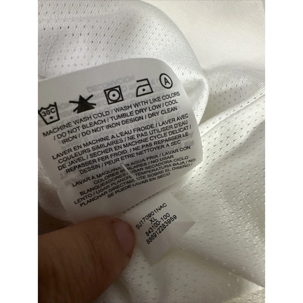 Air Jordan Men's Varsity Windbreaker Jacket Size XL Off White‎ RN# 56323